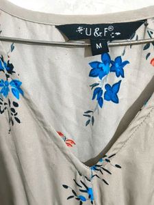 Flowy Floral Print Maxi Dress