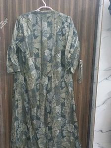 Elegant Leaf Print Kurta
