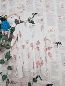 Red &amp; White Printed Kurta
