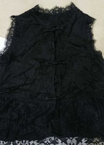 Elegant Black Lace Sleeveless Blouse