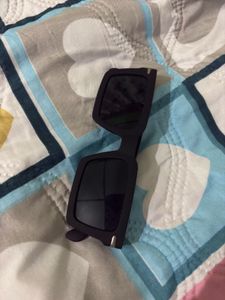 Stylish Black Sunglasses
