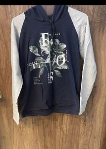 Stylish Graphic Print Hoodie