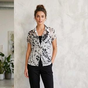Nexus Chic Black & White Floral Blouse