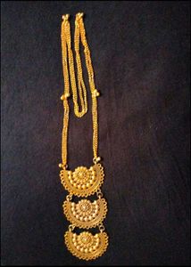 Heavy earrings &amp; long necklace set