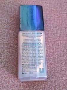 Lakme Ultimate Glam Foundation 02 Shade