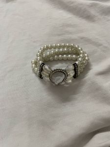 Vintage Pearl &amp; Crystal Bracelet