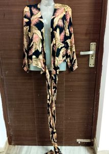 Stylish Floral Wrap Top
