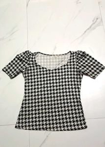 Houndstooth Print Top