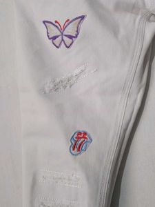 White Jeans with Appliques