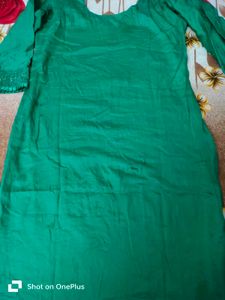 Beautiful Emerald Green Kurta Set