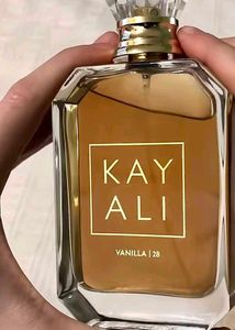Kayali Vanilla 28-  10ml sample