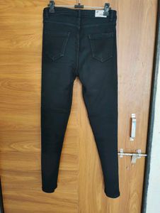 Black Skinny Fit Jeans