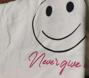 SHEIN White Graphic Smiley T-Shirt