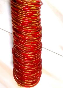 Red &amp; Gold Bangle Set