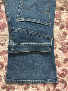 Women’s High Waisted Crop Flare Jeans