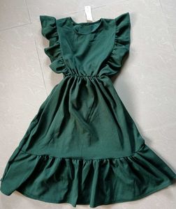 🇹🇭Chic Ruffle Sleeve Green Dress