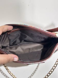 Zouk Shoulder Bag