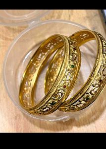 Exquisite Gold Bangles combo