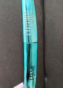 9 to 5 Lakme Eyeconic Mascara