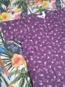 Charming Floral Print T-Shirt