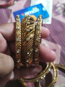 Exquisite Gold-Tone Bangles with Crystals