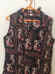 Boho Paisley Print Sleeveless Blouse