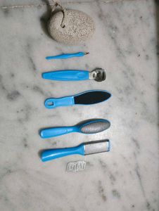 pedicure tools kit