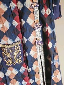 Blue Diamond Print Cold Shoulder Kurta