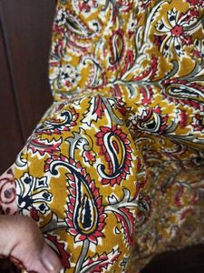 Short Sleeve Printed Collared Kurta