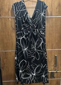 Black & White Floral Print Dress