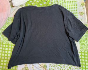 Graphic Print Cropped T-Shirt