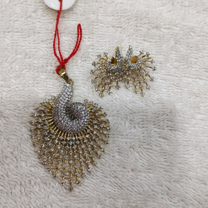 peacock feather pendant set