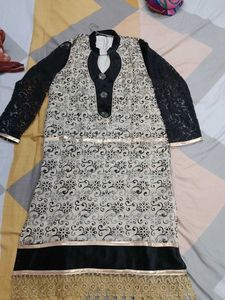 Black Kurti