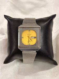 1960  swess made  vintage OMAX Automatic Watch