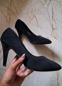 For Sale: DressBerry Pencil Heels – Like New