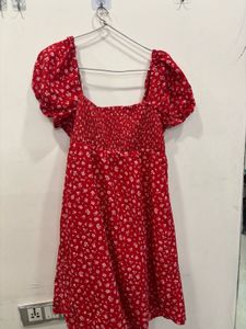 Red Floral Print Puff Sleeve Dress