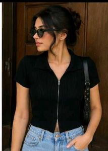 Ribbed Zip-Up Collared Crop Top