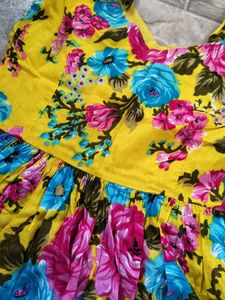 Vibrant Floral Print Summer top