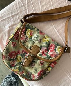 Floral Print Sling Bag