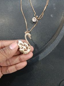 Swan Pendant Layered Necklace