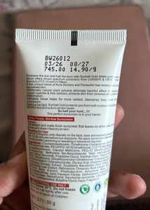 Sunhalt Gold Matte Sunscreen SPF 90