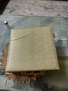 Asthetic jewellery organiser