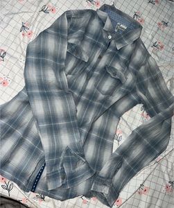 Classic Plaid Long Sleeve Shirt