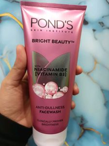 Pond's Bright Beauty Face Wash