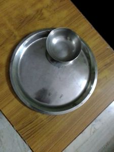 Roti box with thali and bowl