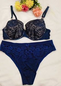 Lace Bra and Panty Set
