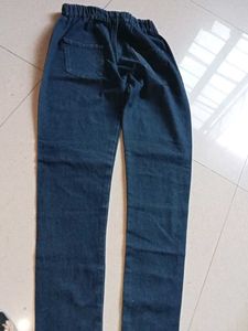 Classic Turtleneck &amp; Crew Neck Tops with 2 jeans