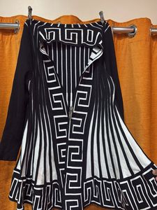 Chic Geometric Print Cardigan