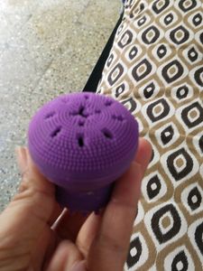 Face Cleaning Brush
