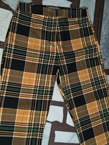 Stylish Plaid Flare Pants